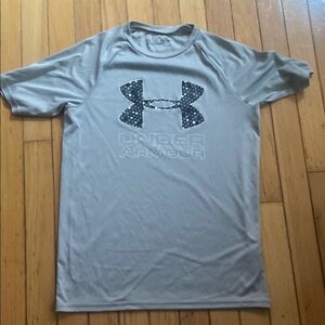 Under Armour Light Gray Short Sleeve Tee